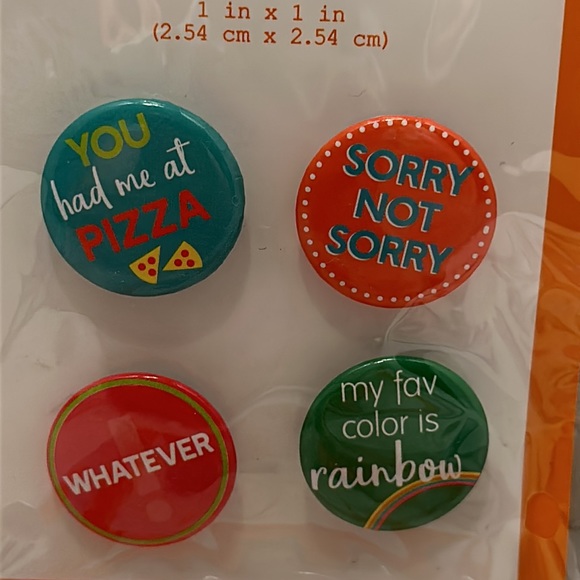 Button Pins Enamel Decorative 1 inch Pins Set of 4 Two Designs 2020 - Picture 3 of 3